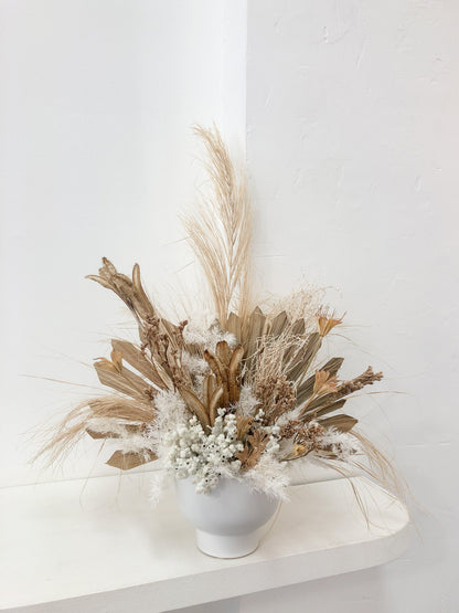 Savannah // Dried Flower Arrangement